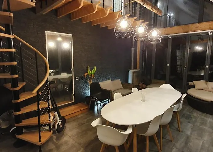 Vikendica White House Parnu